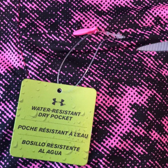 NWT Under Armour pink/black jacket size small - Picture 6 of 7